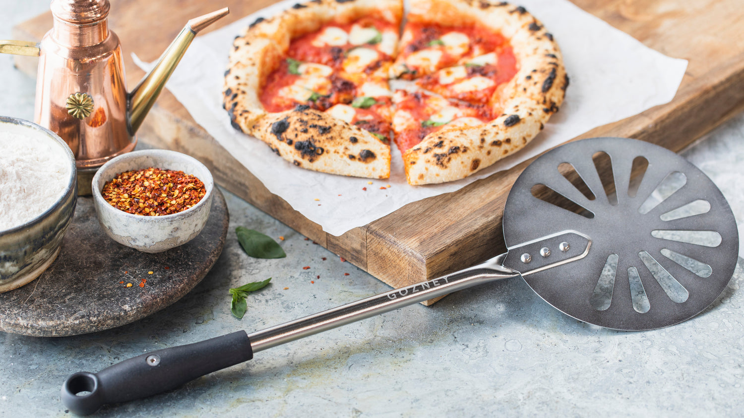 What is a pizza peel - Roccbox recipe poster image