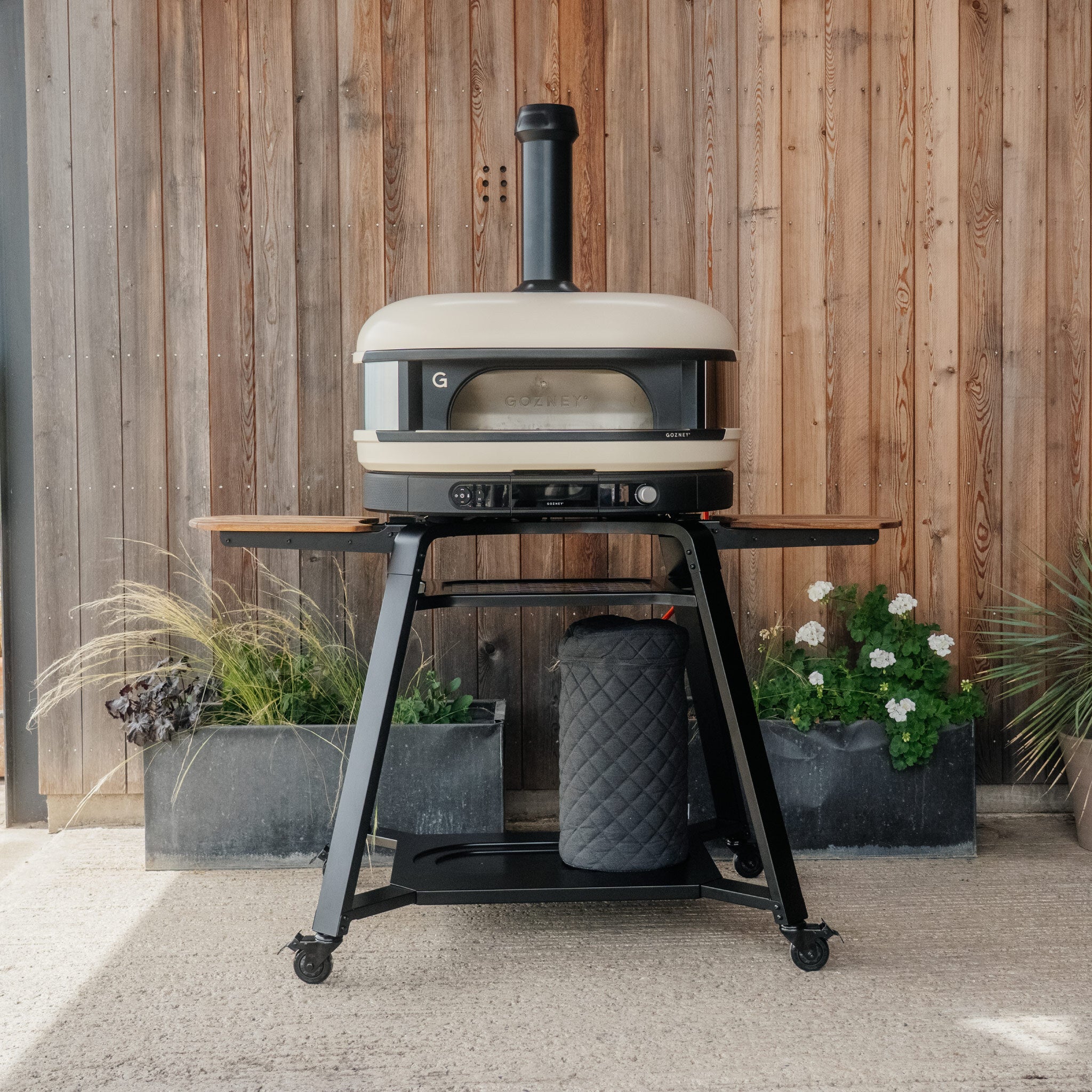 Dome XL Gen 2 Outdoor Oven and Stand Bundle | Gozney